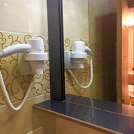 Arinc Hotel