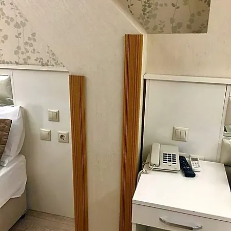 Arinc 2* Istanbul