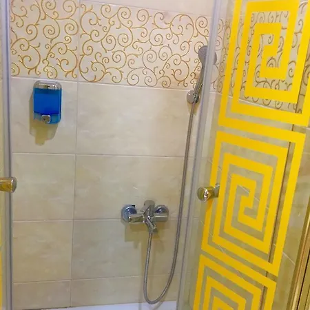 أرينتش فندق