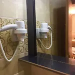 Hotel Arinc 2*